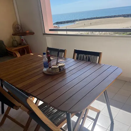 T3 Front De Appartement Agde