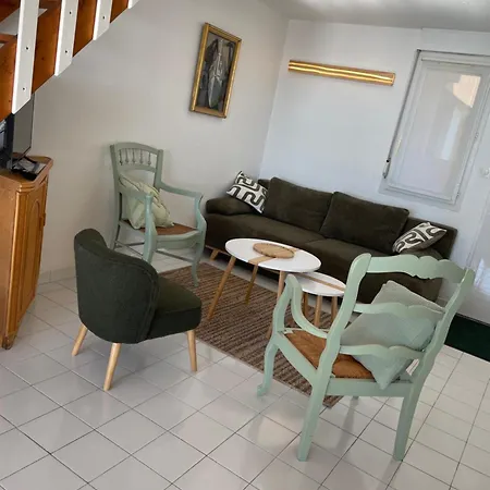 Appartement T3 Front De Agde